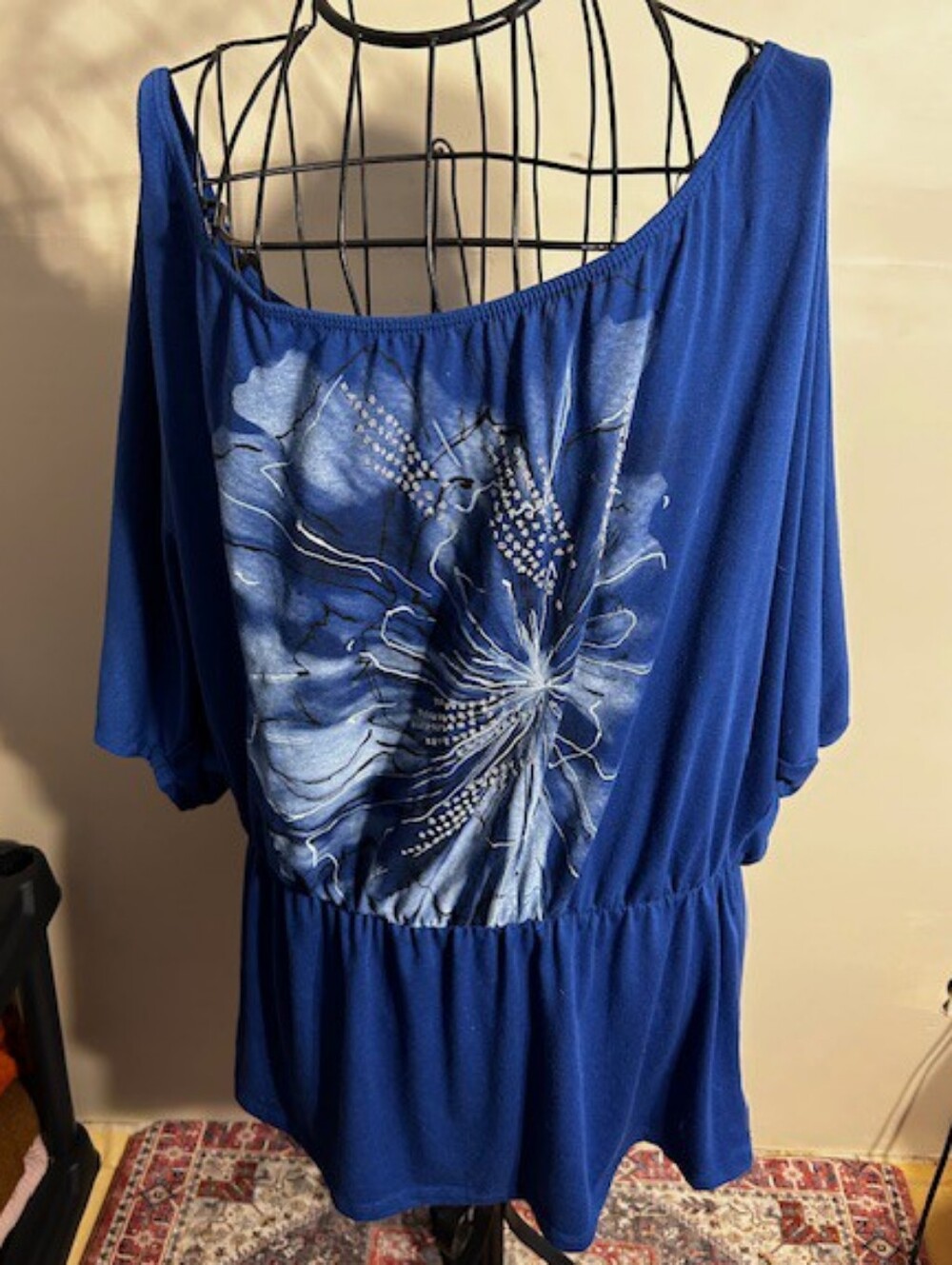 3x size three x womens short sleeved tee shirt top floral blue 3